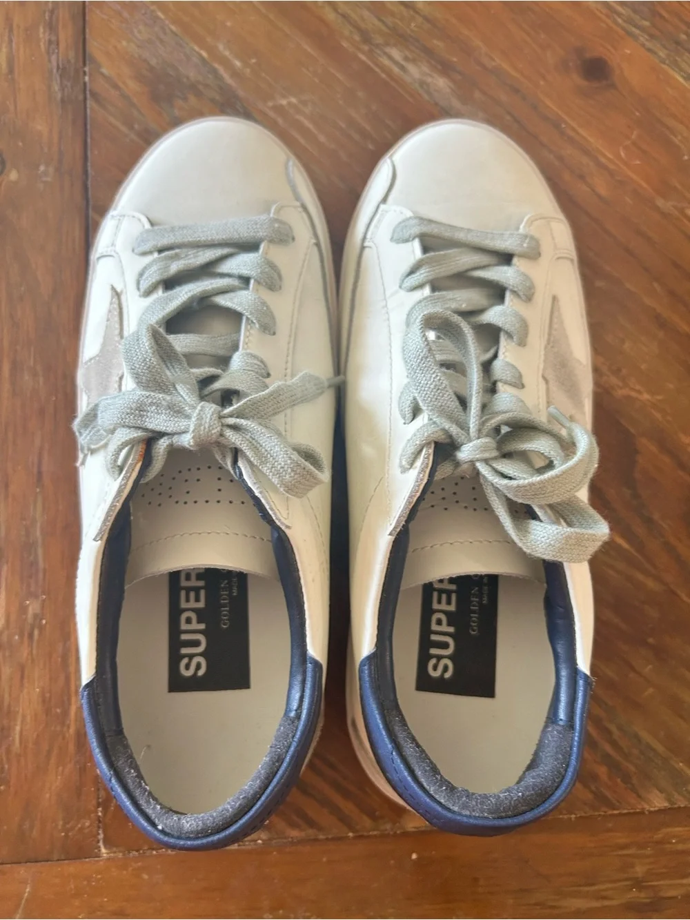 Golden Goose 38 women’s 7.5 white  Leather Sneakers with Navy Heel and Gray star
